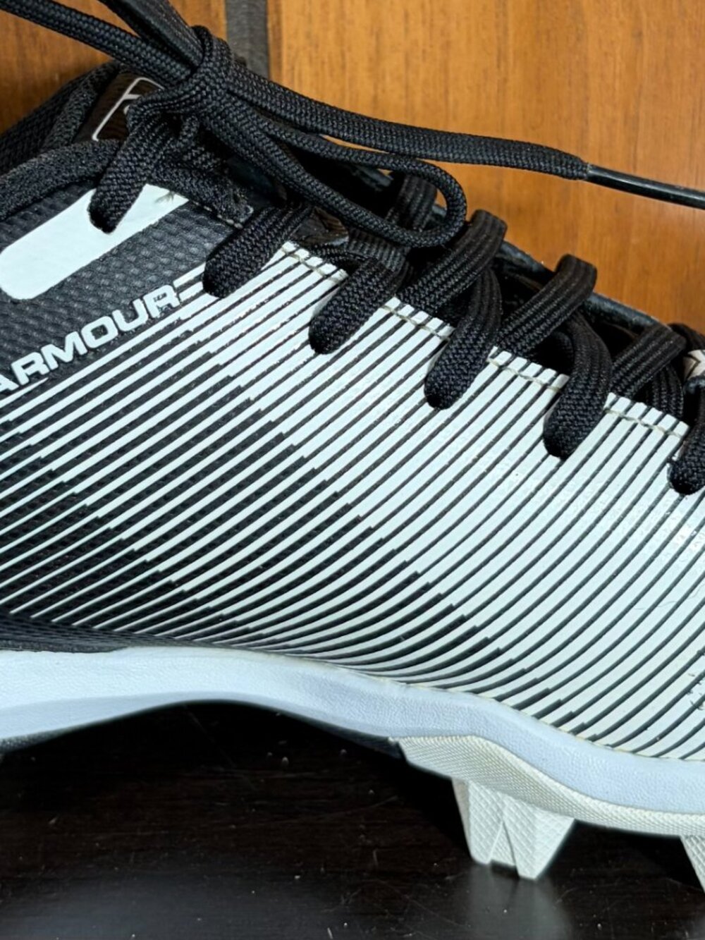 Under Armour Leadoff Low RM Baseball Cleats Youth Sz 2Y MLB Authentic - EUC - Picture 3 of 9
